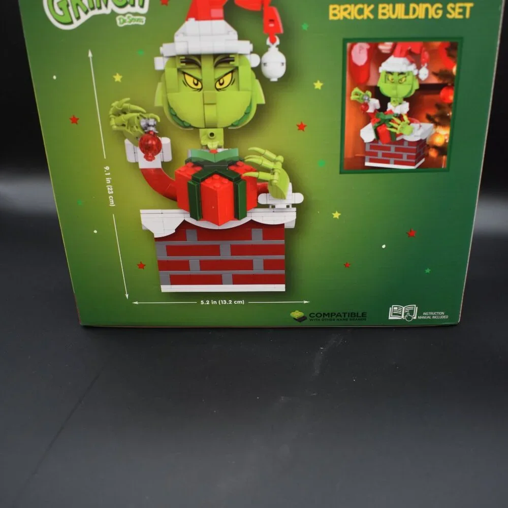 Dr.Seuss The GRINCH Brickcraft Building Set with Max Compatible Lego, New in Box